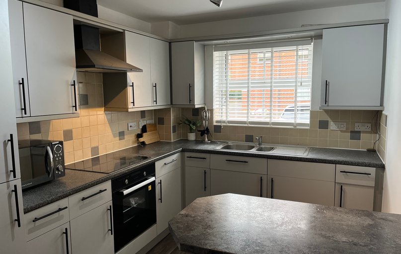 51 Riverside Drive, City Centre, Lincoln - Image 1