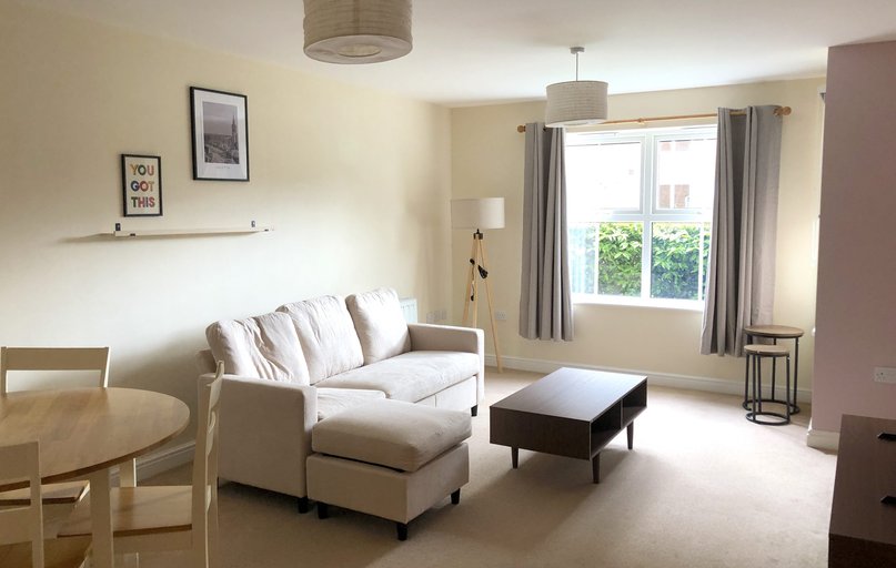 83 Riverside Drive, City Centre, Lincoln - Image 1