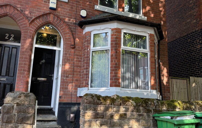 20 Albert Grove, Radford, Nottingham - Image 1