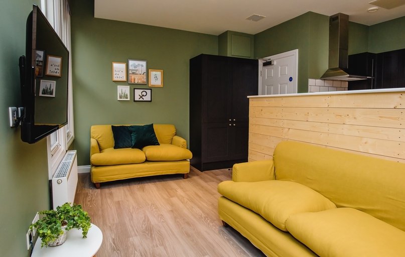 Flat A, 25 Lister Gate, Lace Market, Nottingham - Image 1