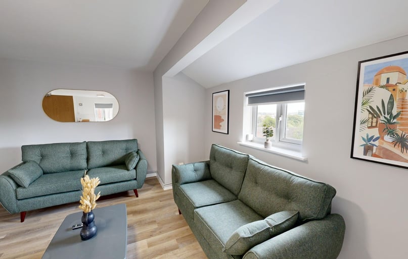 Russell Street, Radford, Nottingham - Image 1