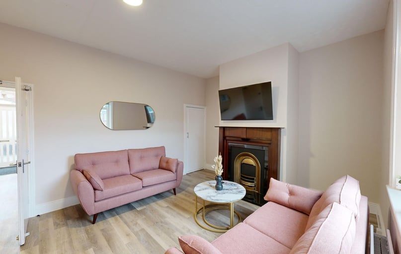 Cartington Terrace, Heaton, Newcastle - Image 1