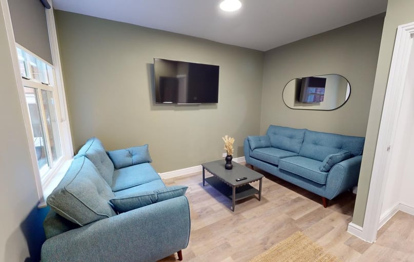 Rothesay Avenue, Radford, Nottingham - Image 1