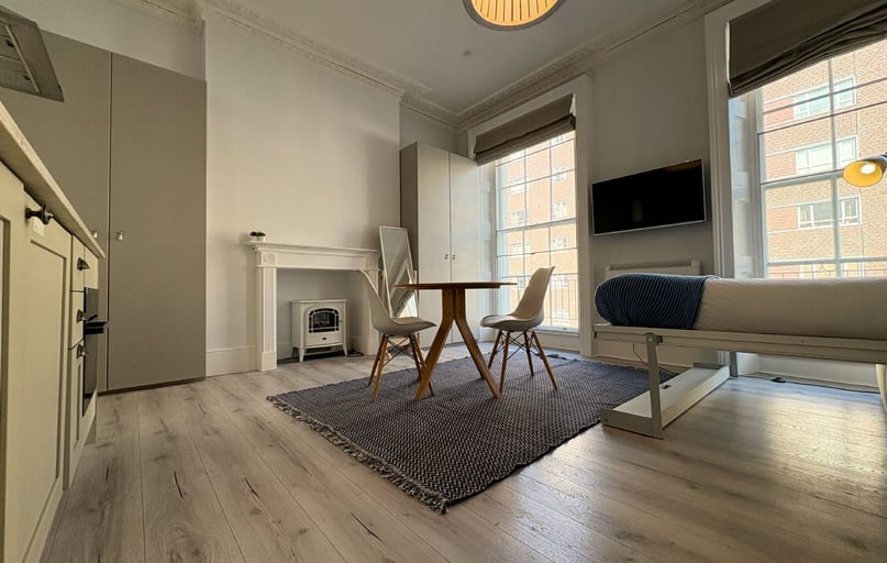 Baker Street, Marylebone, London - Image 1