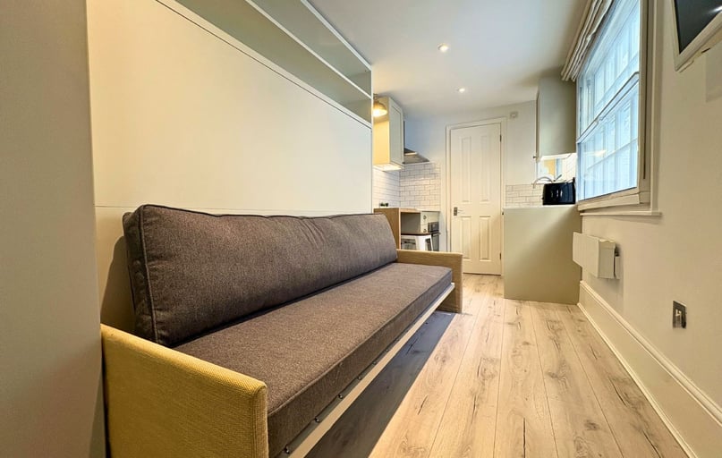 Baker Street, Marylebone, London - Image 1