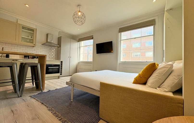Baker Street, Marylebone, London - Image 1