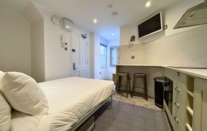 Baker Street, Marylebone, London - Image 1