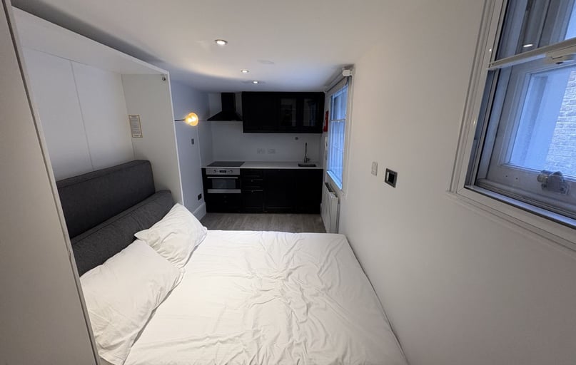 Baker Street, Marylebone, London - Image 1