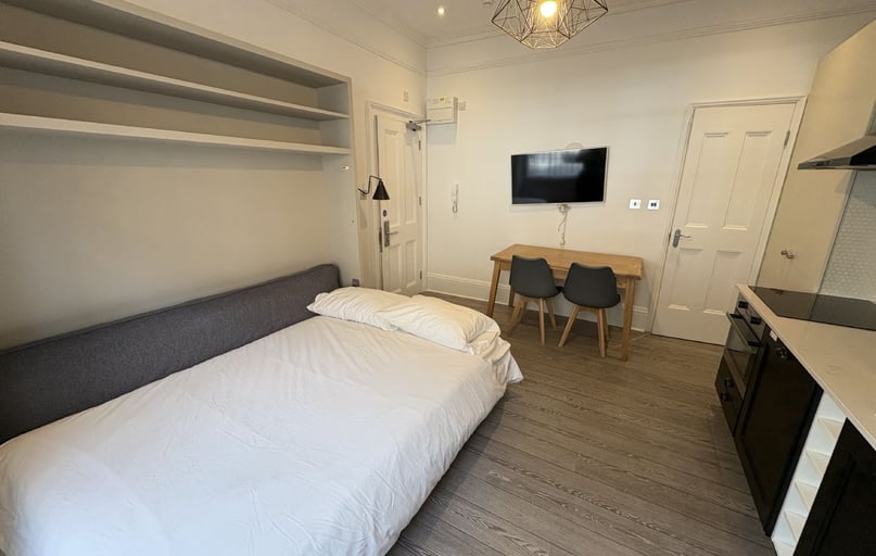 Baker Street, Marylebone, London - Image 1