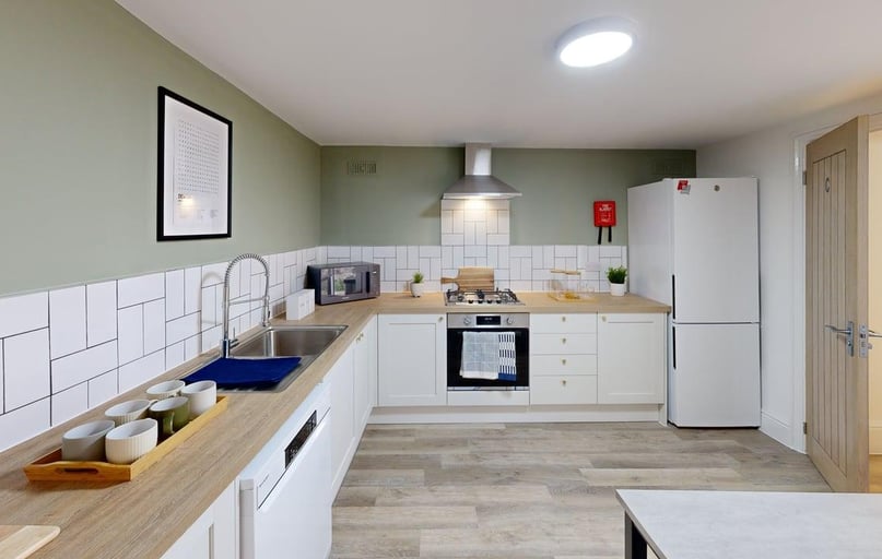 Brook Green Terrace, St James, Exeter - Image 1