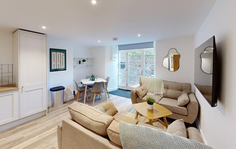 Whiteladies Road, Clifton, Bristol - Image 1