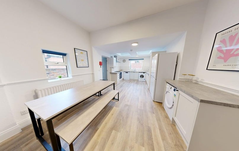 Rothbury Terrace, Heaton, Newcastle - Image 1