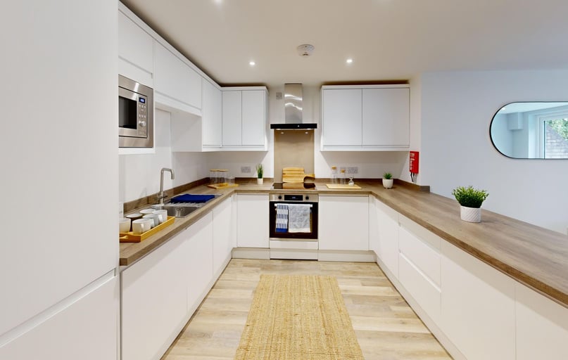 New Street, City Centre, Falmouth - Image 1