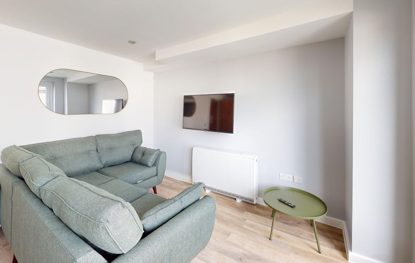 New Street, City Centre, Falmouth - Image 1