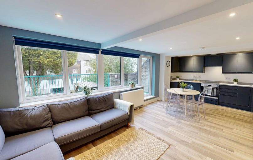 New Street, City Centre, Falmouth - Image 1