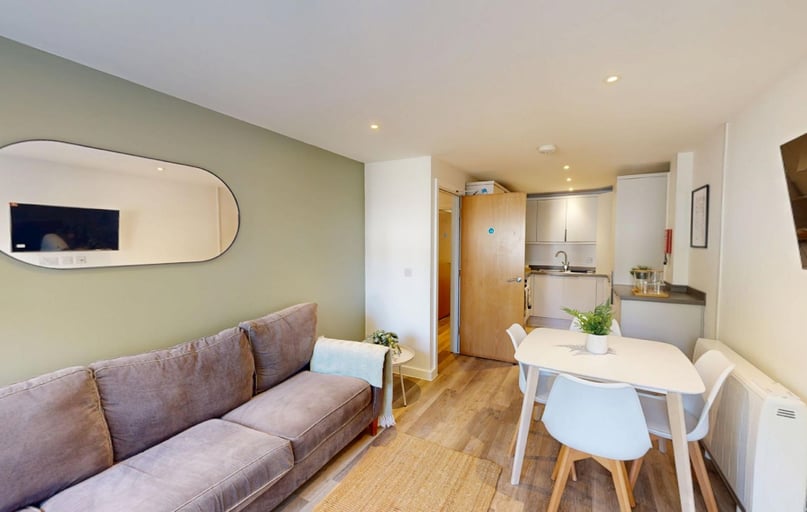 New Street, City Centre, Falmouth - Image 1