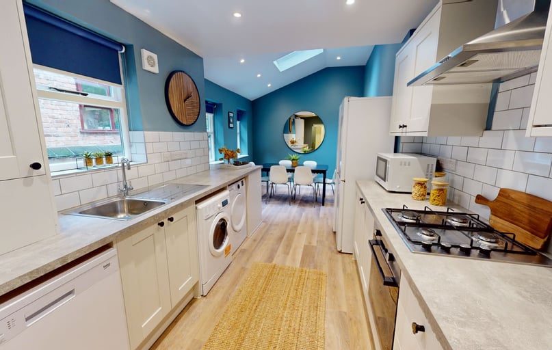 Rothesay Avenue, Radford, Nottingham - Image 1