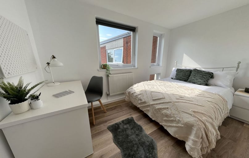 Monterey Gardens, Mount Pleasant , Exeter - Image 1