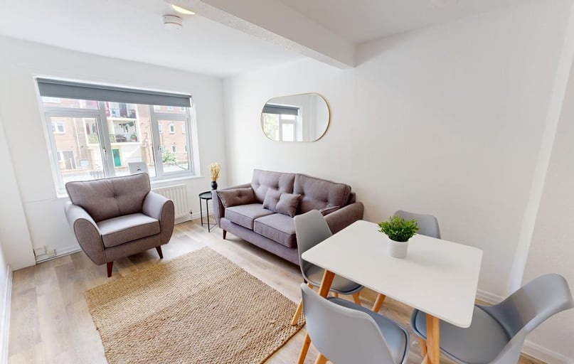 Cheltenham Terrace, Heaton, Newcastle - Image 1