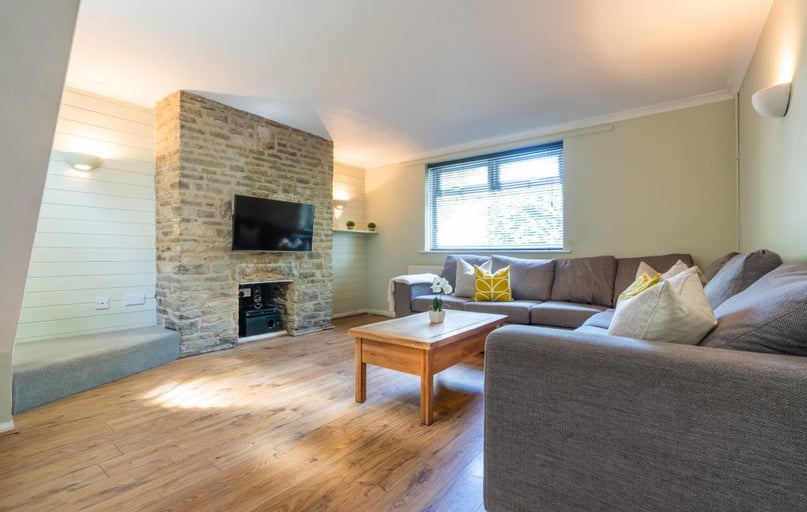 St Michael's Road, City Centre, Cirencester - Image 1