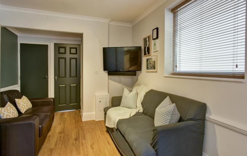 Pinhoe Road, Mount Pleasant , Exeter - Image 1