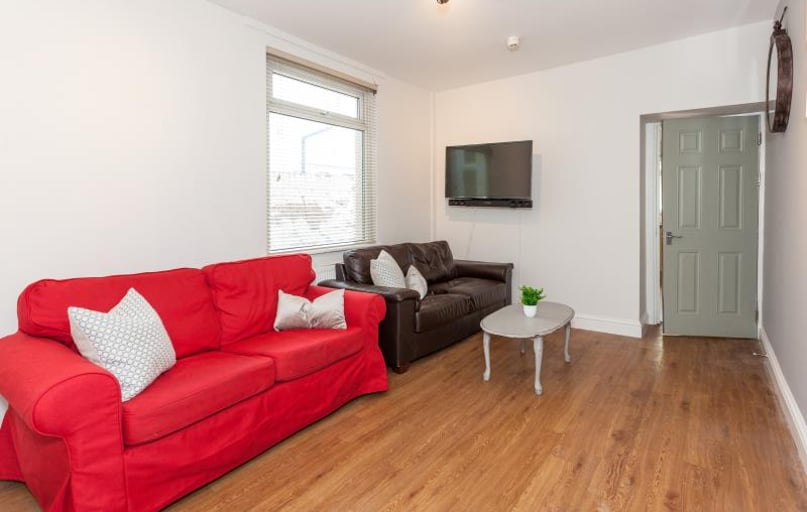 Malefant Street, Cathays, Cardiff - Image 1