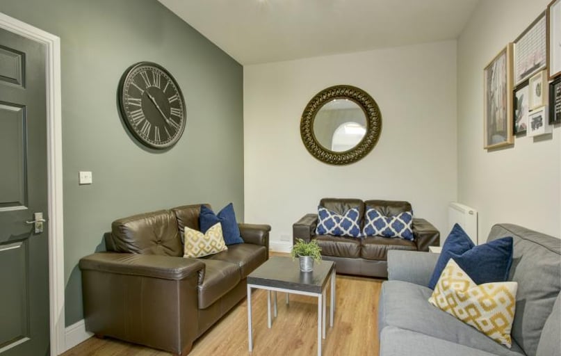 Elmside, Mount Pleasant , Exeter - Image 1