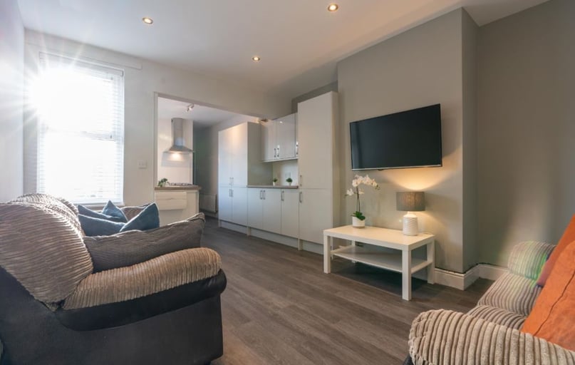 Chillingham Road, Heaton, Newcastle - Image 1