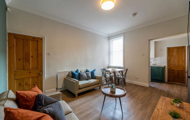 Bayswater Road, Jesmond, Newcastle - Image 1