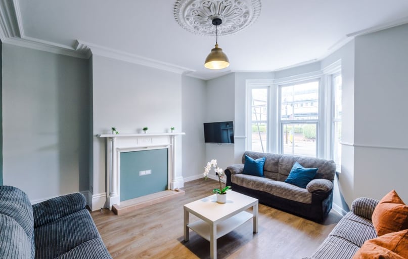 Osborne Road, Jesmond, Newcastle - Image 1