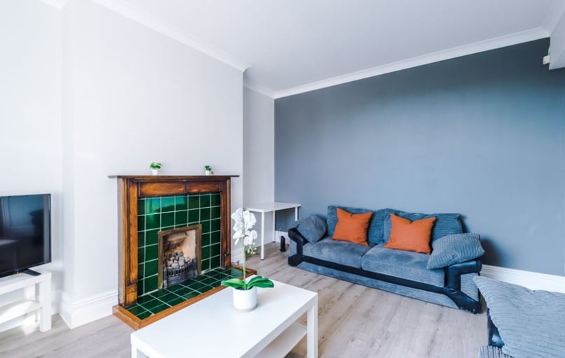 Osborne Road, Jesmond, Newcastle - Image 1