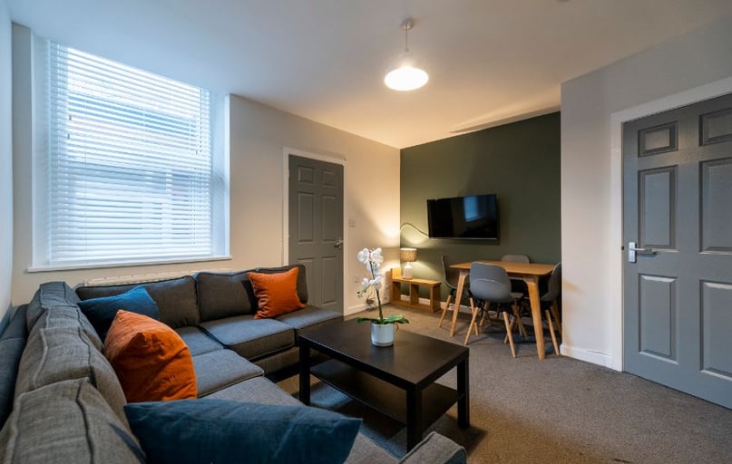 Shortridge Terrace, Jesmond Vale, Newcastle - Image 1