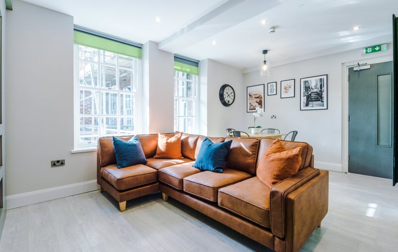 Jesmond View, Sandyford, Newcastle - Image 1