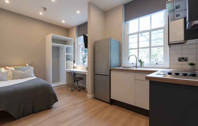 Jesmond View, Sandyford, Newcastle - Image 1