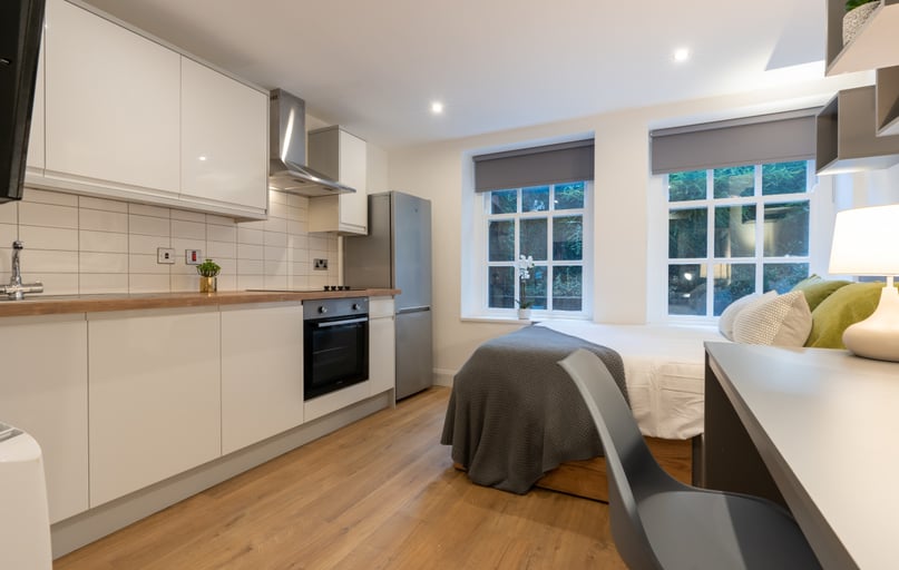 Eskdale Terrace, Newcastle - Image 1