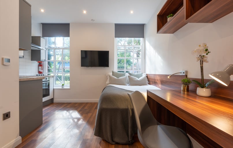 Jesmond View, Sandyford, Newcastle - Image 1