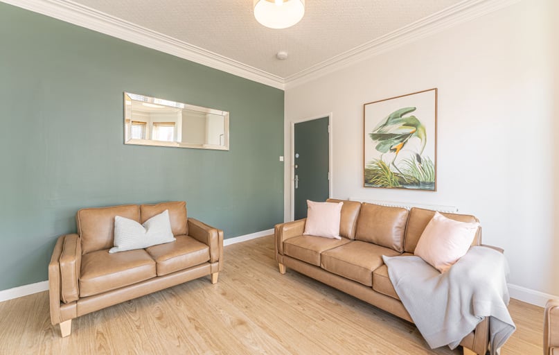 8 Kimbolton Avenue, Radford, Nottingham - Image 1