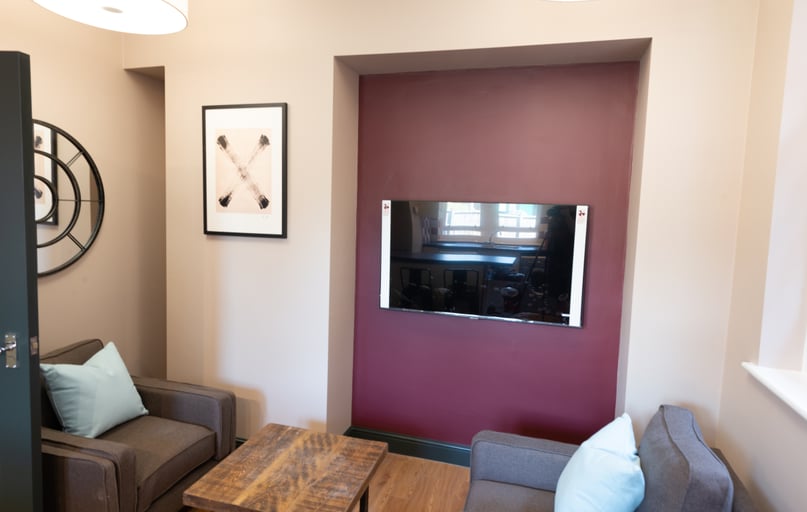 Flat C Bishop Blackall School, St James, Exeter - Image 1