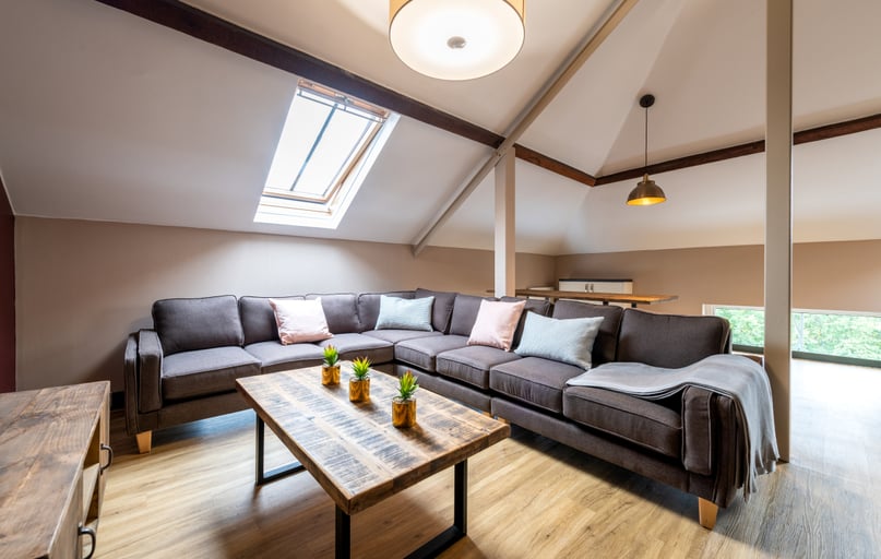 Flat N Bishop Blackall School, St James, Exeter - Image 1