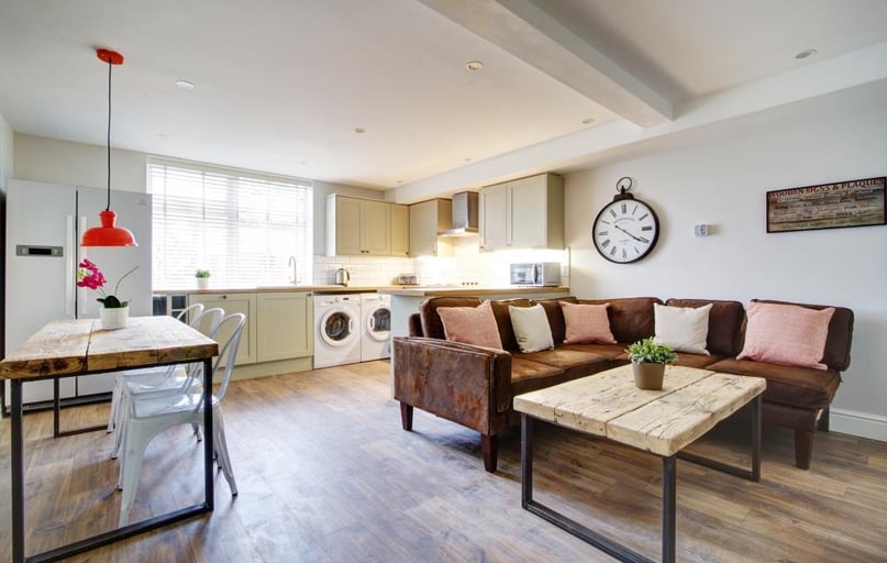 Peel Street, Arboretum, Nottingham - Image 1