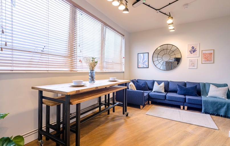 Flat 6, TW1X, Twickenham, London - Image 1