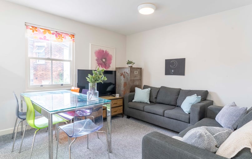 The Tannery, St James, Exeter - Image 1