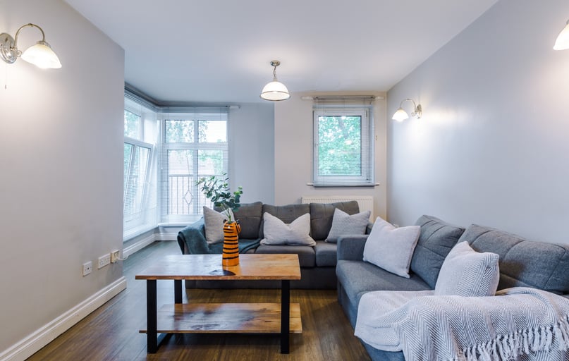 Flat 5, Newton House, Fallowfield, Manchester - Image 1