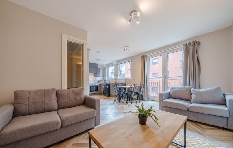 Flat 9, Mayfair Court, Fallowfield, Manchester - Image 1