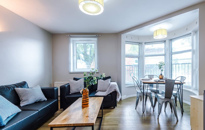 Flat 4, Newton House, Fallowfield, Manchester - Image 1