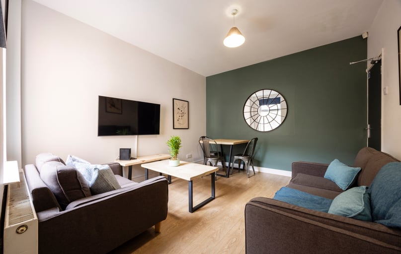 104 Rothesay Avenue, Radford, Nottingham - Image 1