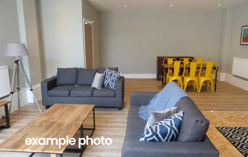 Flat 5, Castle Chambers, City Centre, Cardiff - Image 1