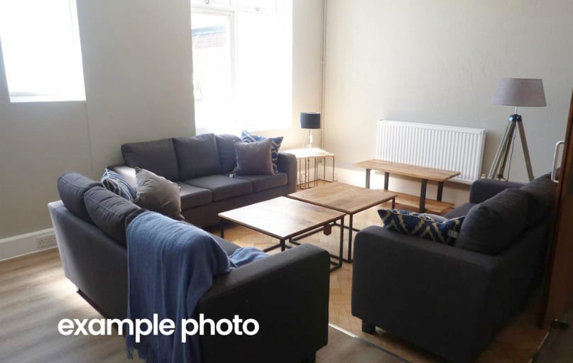 Flat 2, Castle Quarters, City Centre, Cardiff - Image 1