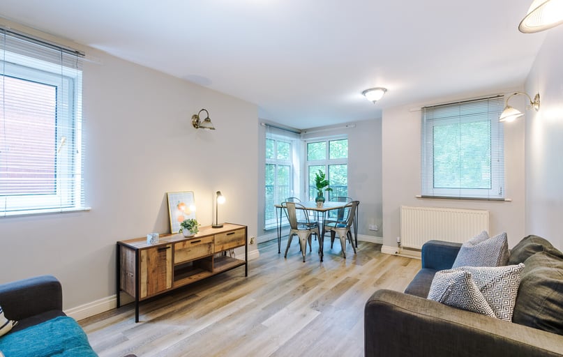 Flat 3, Foulkes House, Fallowfield, Manchester - Image 1
