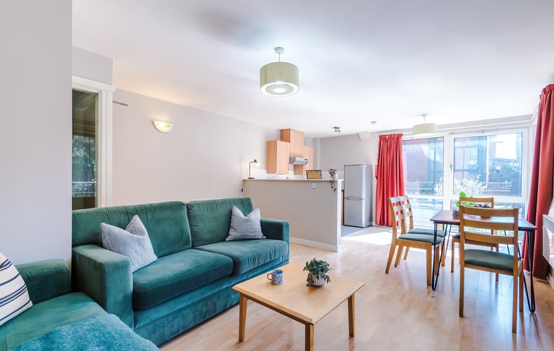 Flat 43, Mayfair Court, Fallowfield, Manchester - Image 1